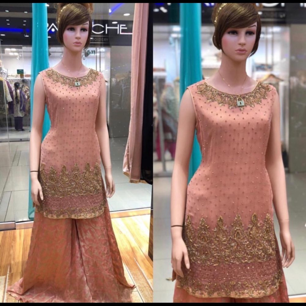 Heavy embroidered Pakistani shalwar kameez